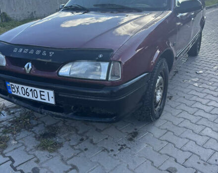 Червоний Рено 19, об'ємом двигуна 1.8 л та пробігом 300 тис. км за 999 $, фото 1 на Automoto.ua