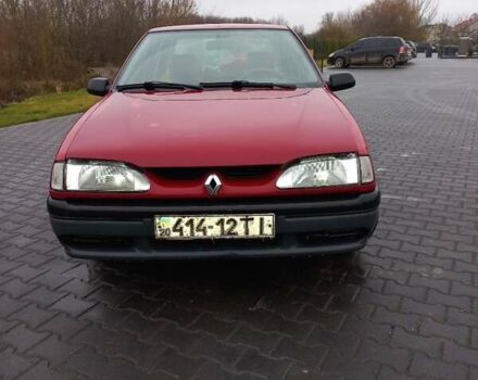 Красный Рено 19, объемом двигателя 1.9 л и пробегом 262 тыс. км за 1550 $, фото 2 на Automoto.ua