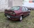 Красный Рено 19, объемом двигателя 1.6 л и пробегом 300 тыс. км за 800 $, фото 1 на Automoto.ua