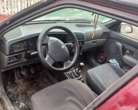 Червоний Рено 19, об'ємом двигуна 2 л та пробігом 3 тис. км за 600 $, фото 3 на Automoto.ua