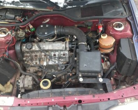 Червоний Рено 19, об'ємом двигуна 2 л та пробігом 3 тис. км за 600 $, фото 4 на Automoto.ua