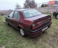 Красный Рено 19, объемом двигателя 1.6 л и пробегом 300 тыс. км за 800 $, фото 6 на Automoto.ua