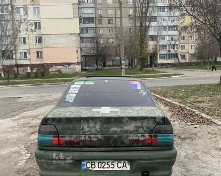 Красный Рено 19, объемом двигателя 1.4 л и пробегом 300 тыс. км за 550 $, фото 3 на Automoto.ua