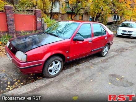 Рено 19 1989 у Славянске на Automoto.ua Червоний Рено 19, об'ємом двигуна 1.4 л та пробігом 250 тис. км за 750 $, фото 1 на Automoto.ua