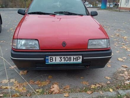 Рено 19 1990 в Каневе на Automoto.ua Красный Рено 19, объемом двигателя 1.4 л и пробегом 230 тыс. км за 2000 $, фото 1 на Automoto.ua