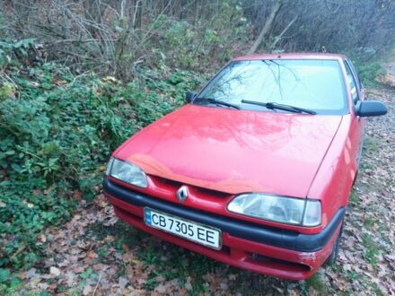 Красный Рено 19, объемом двигателя 1.7 л и пробегом 1 тыс. км за 1300 $, фото 1 на Automoto.ua