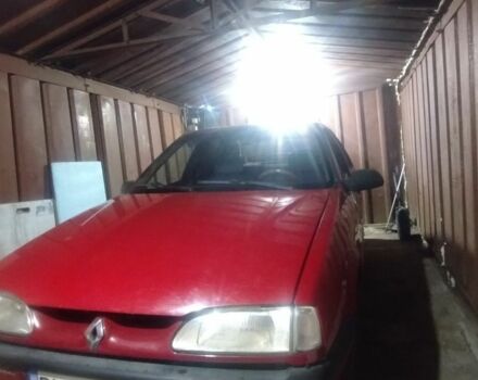 Красный Рено 19, объемом двигателя 1.7 л и пробегом 3 тыс. км за 406 $, фото 1 на Automoto.ua