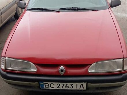 Червоний Рено 19, об'ємом двигуна 1.39 л та пробігом 25 тис. км за 947 $, фото 1 на Automoto.ua