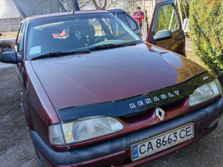 Красный Рено 19, объемом двигателя 1.72 л и пробегом 277 тыс. км за 1100 $, фото 1 на Automoto.ua