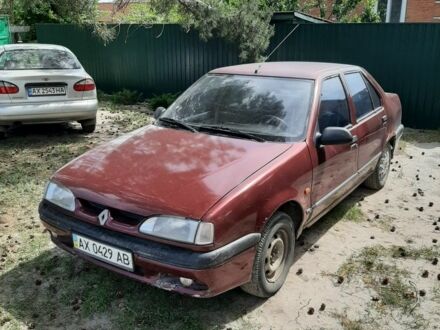 Рено 19 1995 у Мерефа на Automoto.ua Червоний Рено 19, об'ємом двигуна 0 л та пробігом 300 тис. км за 600 $, фото 1 на Automoto.ua