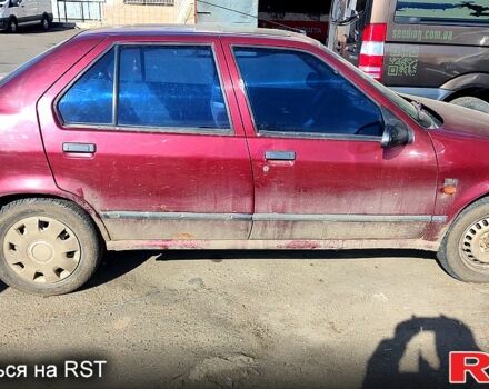 Червоний Рено 19, об'ємом двигуна 1.3 л та пробігом 150 тис. км за 800 $, фото 1 на Automoto.ua