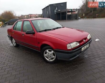 Красный Рено 19, объемом двигателя 1.9 л и пробегом 262 тыс. км за 1550 $, фото 1 на Automoto.ua