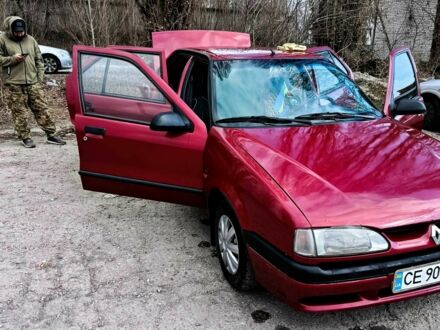 Червоний Рено 19, об'ємом двигуна 1.4 л та пробігом 1000 тис. км за 3200 $, фото 1 на Automoto.ua
