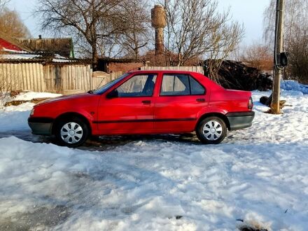 Красный Рено 19, объемом двигателя 1.4 л и пробегом 0 тыс. км за 999 $, фото 1 на Automoto.ua
