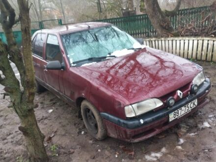 Червоний Рено 19, об'ємом двигуна 2 л та пробігом 3 тис. км за 600 $, фото 1 на Automoto.ua