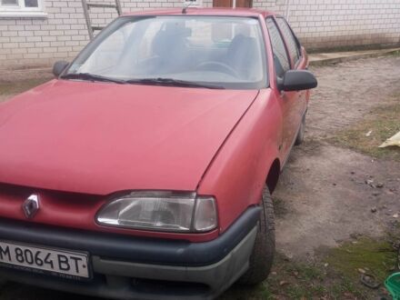 Червоний Рено 19, об'ємом двигуна 0 л та пробігом 220 тис. км за 900 $, фото 1 на Automoto.ua