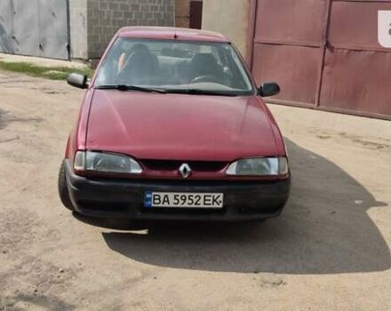 Красный Рено 19, объемом двигателя 1.4 л и пробегом 290 тыс. км за 1100 $, фото 1 на Automoto.ua