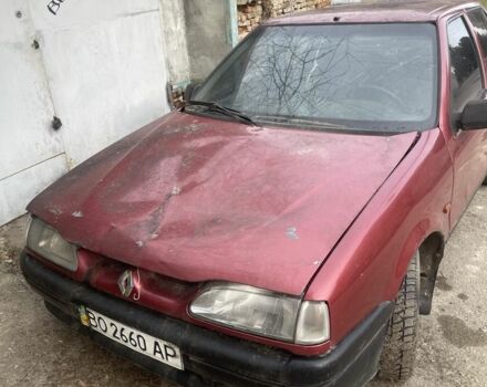 Красный Рено 19, объемом двигателя 1.4 л и пробегом 200 тыс. км за 750 $, фото 1 на Automoto.ua
