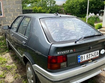 Рено 19, об'ємом двигуна 14 л та пробігом 150 тис. км за 410 $, фото 2 на Automoto.ua