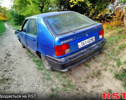 Рено 19, объемом двигателя 1.7 л и пробегом 325 тыс. км за 300 $, фото 1 на Automoto.ua