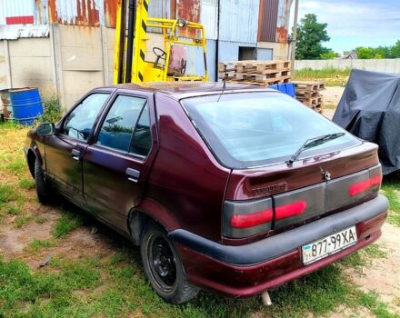 Рено 19, об'ємом двигуна 1.8 л та пробігом 285 тис. км за 680 $, фото 1 на Automoto.ua