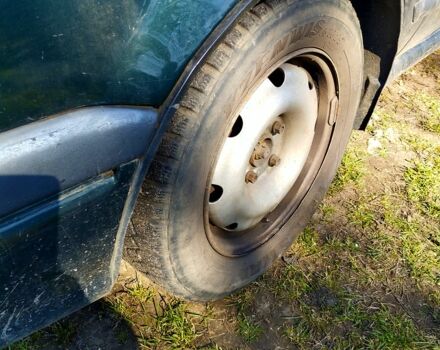 Рено 19, об'ємом двигуна 1.8 л та пробігом 0 тис. км за 700 $, фото 5 на Automoto.ua