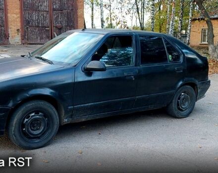 Рено 19, объемом двигателя 1.7 л и пробегом 300 тыс. км за 950 $, фото 1 на Automoto.ua