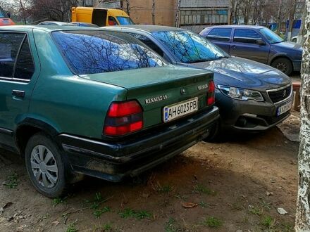 Рено 19 1990 в Краматорске на Automoto.ua Рено 19, объемом двигателя 1.4 л и пробегом 0 тыс. км за 1200 $, фото 1 на Automoto.ua
