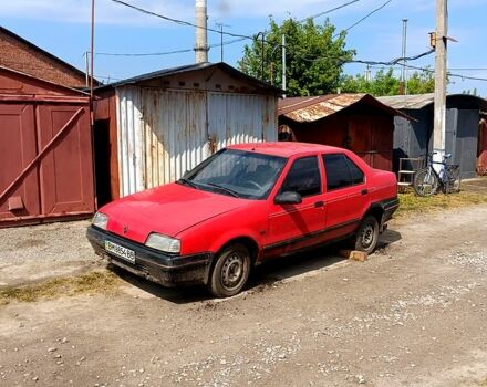Рено 19, об'ємом двигуна 1.4 л та пробігом 200 тис. км за 1200 $, фото 1 на Automoto.ua
