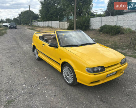 Желтый Рено 19, объемом двигателя 1.79 л и пробегом 200 тыс. км за 3000 $, фото 1 на Automoto.ua