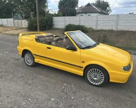 Желтый Рено 19, объемом двигателя 0 л и пробегом 200 тыс. км за 2500 $, фото 2 на Automoto.ua