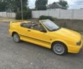 Желтый Рено 19, объемом двигателя 0 л и пробегом 200 тыс. км за 2500 $, фото 2 на Automoto.ua