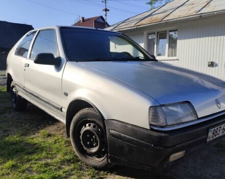 Сірий Рено 19, об'ємом двигуна 0 л та пробігом 3 тис. км за 650 $, фото 1 на Automoto.ua