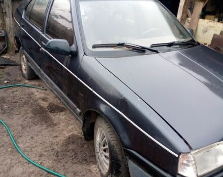 Серый Рено 19, объемом двигателя 1.4 л и пробегом 1000 тыс. км за 597 $, фото 1 на Automoto.ua