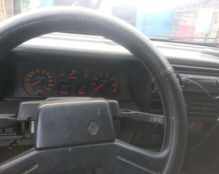 Сірий Рено 19, об'ємом двигуна 0 л та пробігом 1 тис. км за 581 $, фото 4 на Automoto.ua