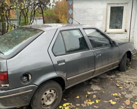 Рено 19 1990 у Кропивницькому (Кіровограді) на Automoto.ua Сірий Рено 19, об'ємом двигуна 1.7 л та пробігом 1 тис. км за 642 $, фото 4 на Automoto.ua