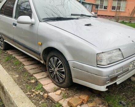 Сірий Рено 19, об'ємом двигуна 1.7 л та пробігом 370 тис. км за 600 $, фото 4 на Automoto.ua