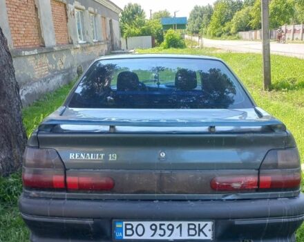 Сірий Рено 19, об'ємом двигуна 1.7 л та пробігом 175 тис. км за 950 $, фото 7 на Automoto.ua