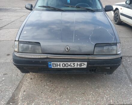 Серый Рено 19, объемом двигателя 1.67 л и пробегом 328 тыс. км за 600 $, фото 3 на Automoto.ua