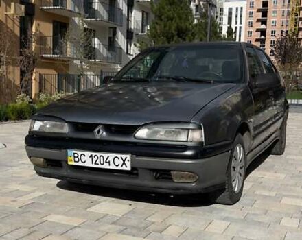 Сірий Рено 19, об'ємом двигуна 1.8 л та пробігом 338 тис. км за 1200 $, фото 6 на Automoto.ua