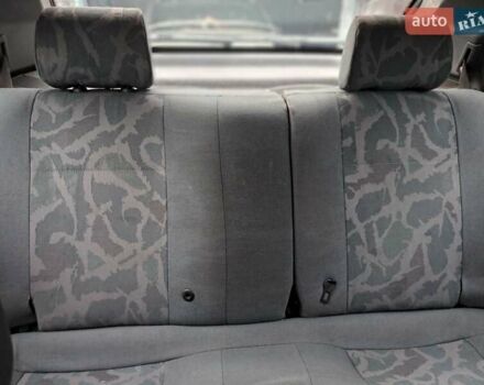 Серый Рено 19, объемом двигателя 1.8 л и пробегом 200 тыс. км за 848 $, фото 3 на Automoto.ua