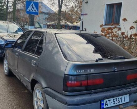 Сірий Рено 19, об'ємом двигуна 1.7 л та пробігом 2 тис. км за 1250 $, фото 2 на Automoto.ua