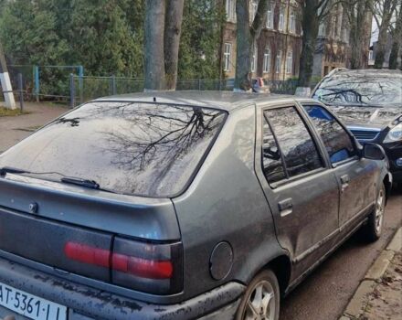 Сірий Рено 19, об'ємом двигуна 1.7 л та пробігом 2 тис. км за 1250 $, фото 4 на Automoto.ua