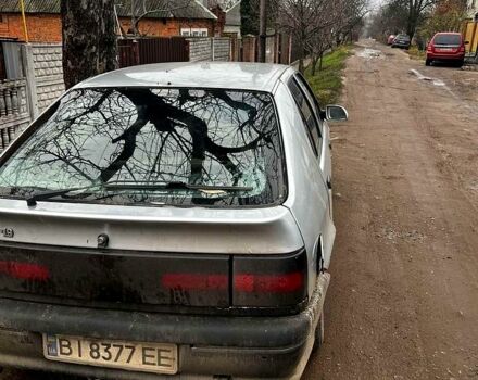 Серый Рено 19, объемом двигателя 1.6 л и пробегом 270 тыс. км за 850 $, фото 2 на Automoto.ua