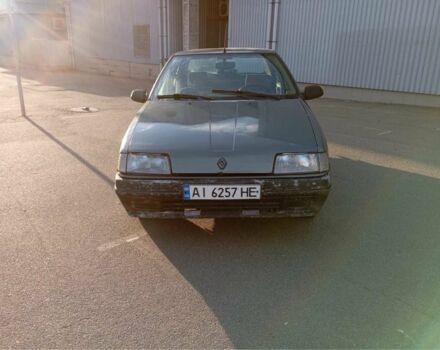 Сірий Рено 19, об'ємом двигуна 1.4 л та пробігом 388 тис. км за 736 $, фото 7 на Automoto.ua