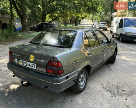 Сірий Рено 19, об'ємом двигуна 1.4 л та пробігом 490 тис. км за 750 $, фото 5 на Automoto.ua