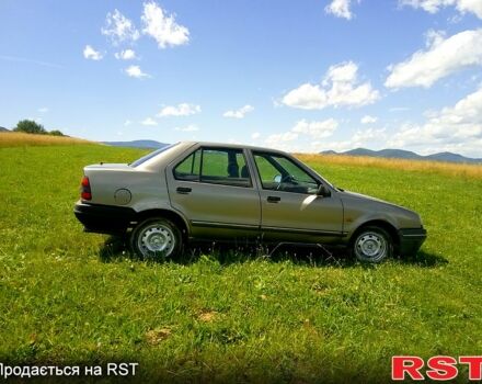 Серый Рено 19, объемом двигателя 1.7 л и пробегом 100 тыс. км за 750 $, фото 3 на Automoto.ua