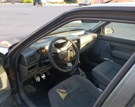 Сірий Рено 19, об'ємом двигуна 1.4 л та пробігом 388 тис. км за 736 $, фото 2 на Automoto.ua