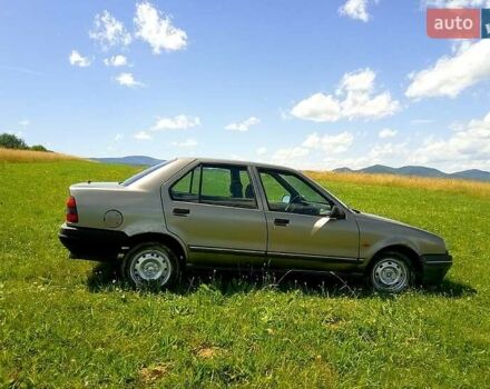 Серый Рено 19, объемом двигателя 1.7 л и пробегом 100 тыс. км за 750 $, фото 2 на Automoto.ua