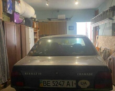 Серый Рено 19, объемом двигателя 1.6 л и пробегом 227 тыс. км за 600 $, фото 5 на Automoto.ua